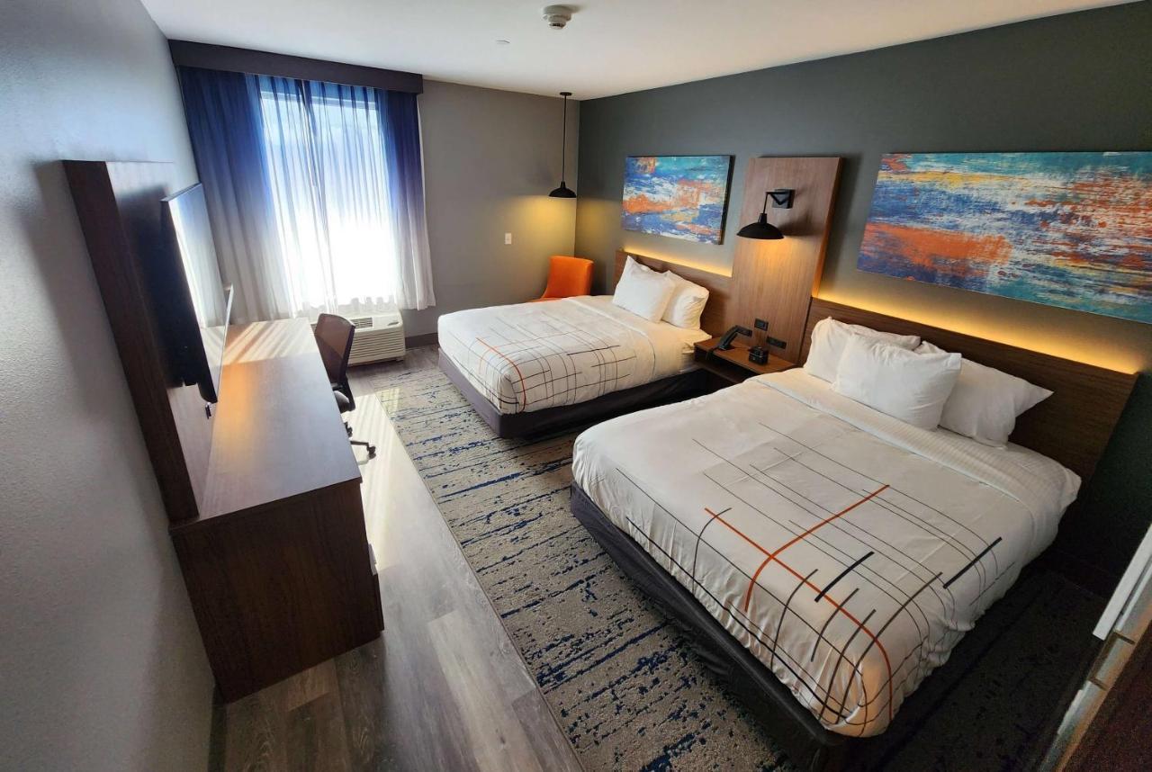 La Quinta Inn & Suites By Wyndham Del Rio Eksteriør billede